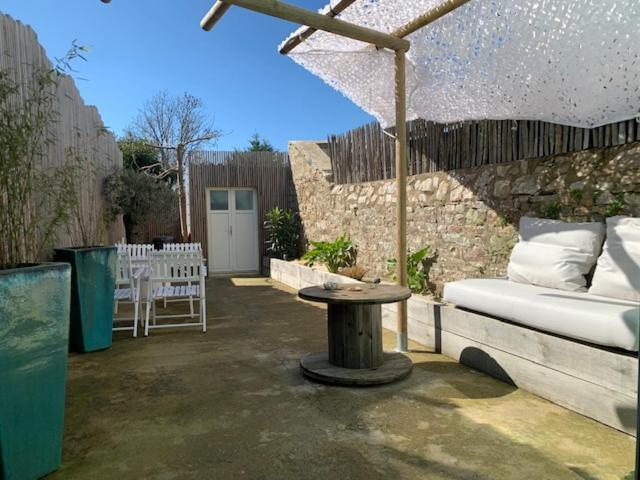 Du Mann Petite Maison Jardin A 100M Du Port De Vannes Avec Parking Kültér fotó